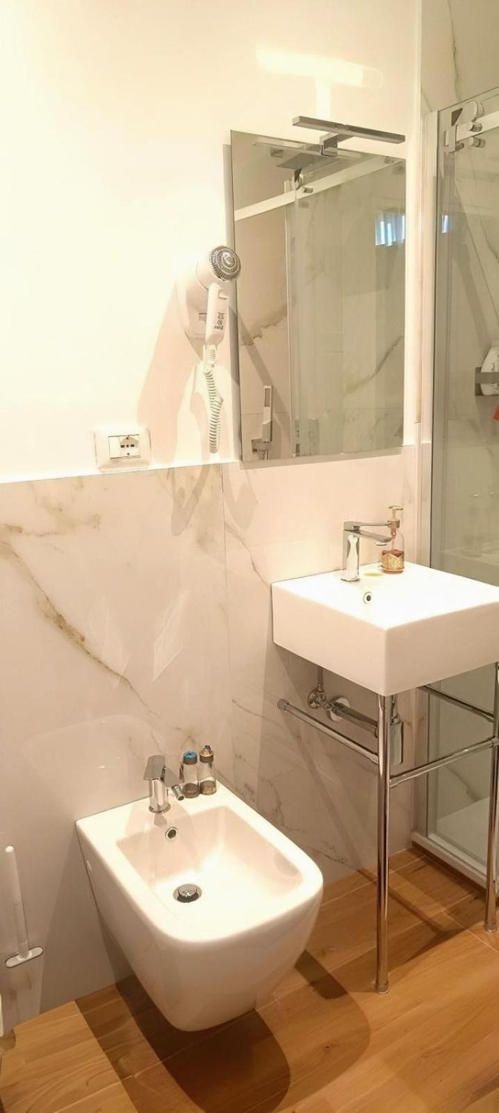 Keizna Rooms Cesena Ngoại thất bức ảnh